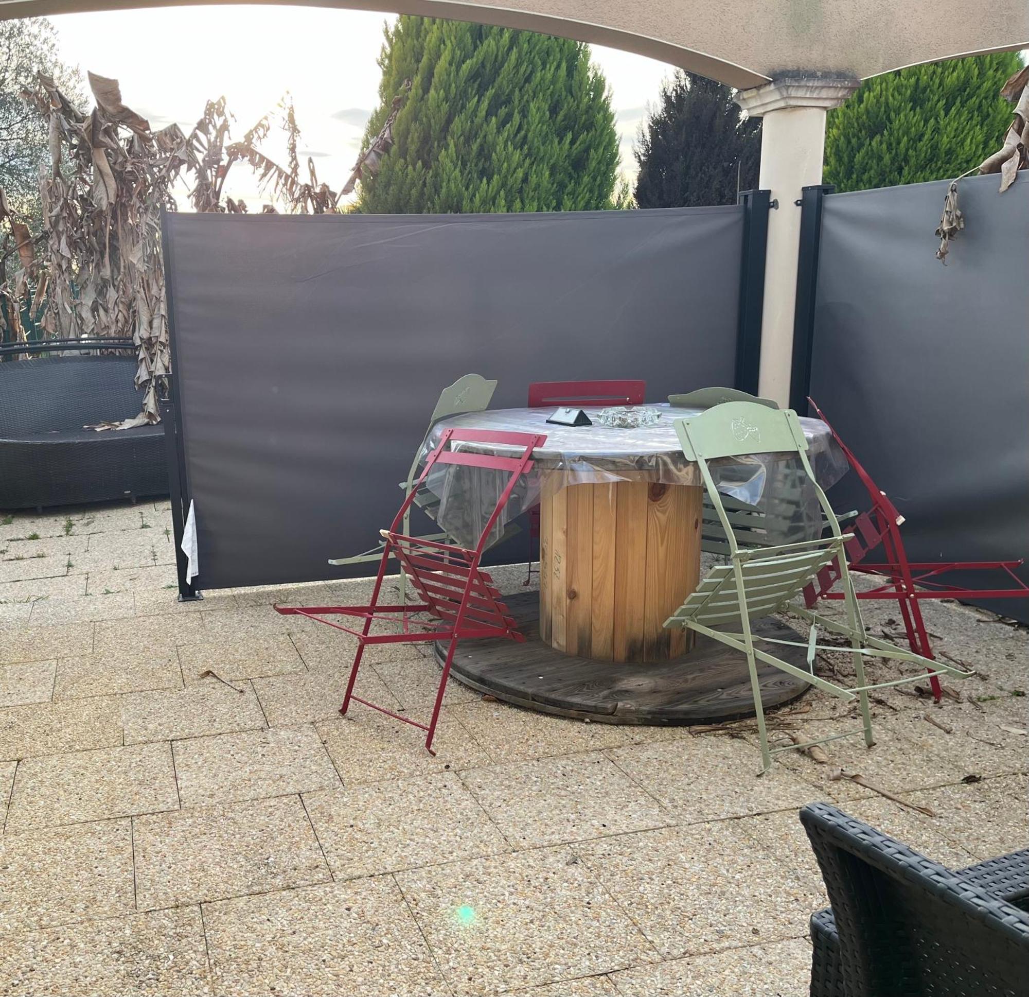 Charmant T2, Cl 3 Etoiles, 4 Lits, 4 Personnes Et 1Enfant, Parking Et Terrasse Saint-Sever (Landes) Exterior foto